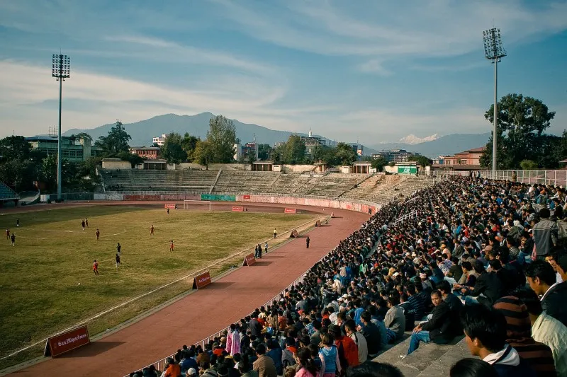 Les tribunes d'un stade de football avant une rencontre