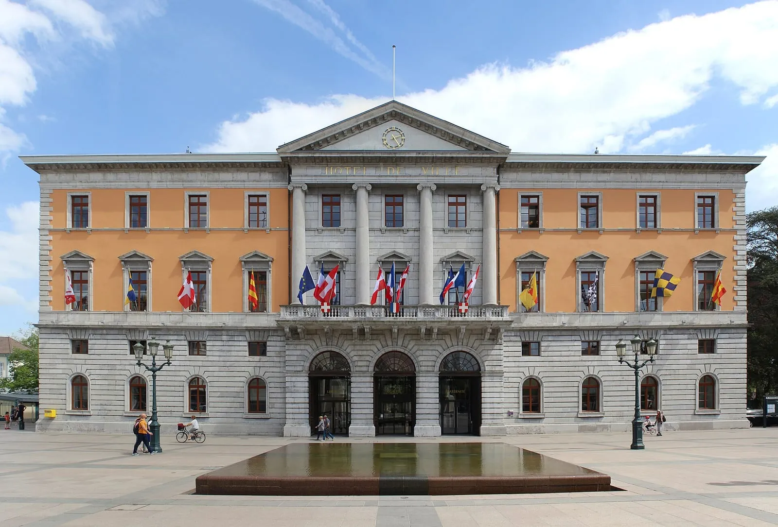 L'hôtel de ville d'Annecy
